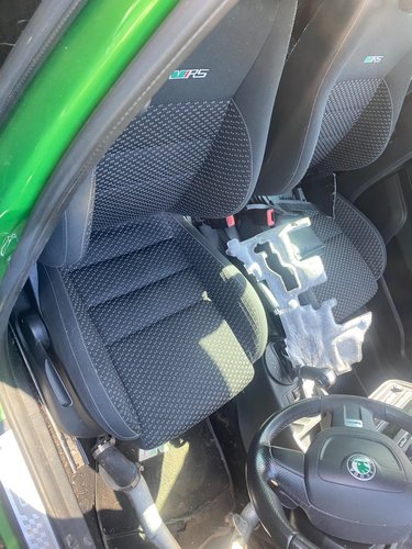 2012 SKODA FABIA VRS CTHE 1.4 TSI -*BREAKING FULL CAR*- VRS INTERIOR - Picture 4 of 4