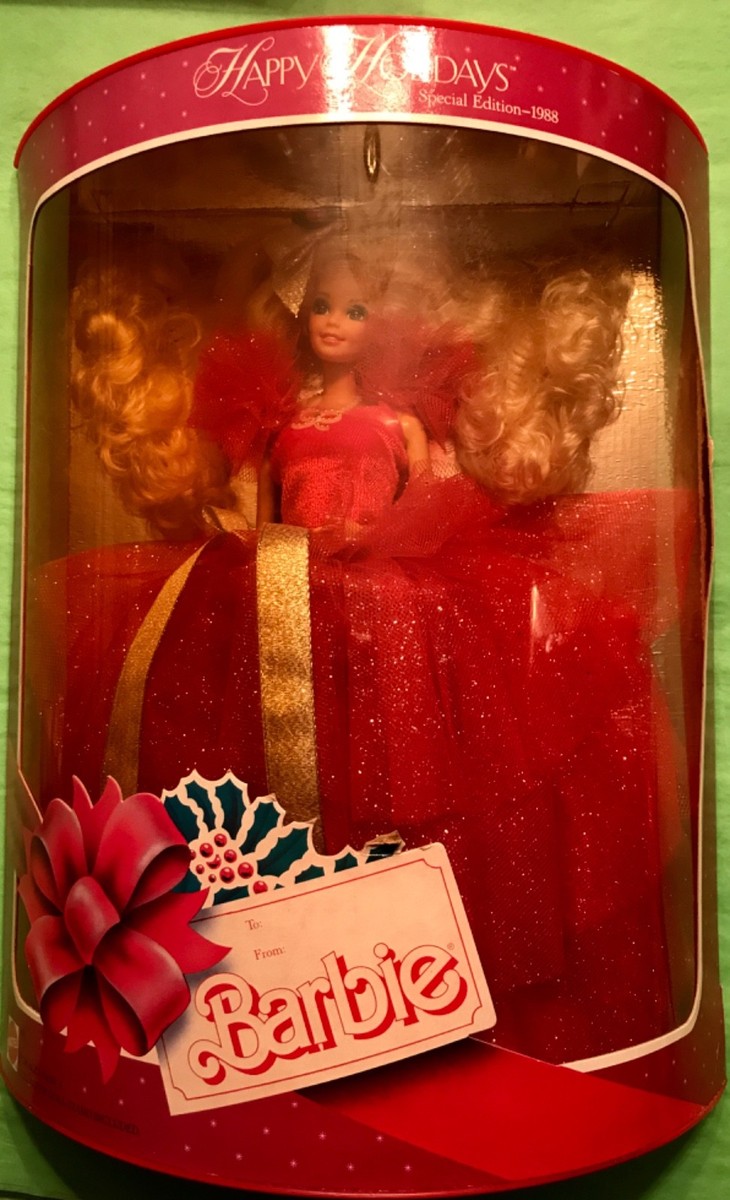 特別価格バービー1988 HAPPY HOLIDAYS BARBIE - 1ST IN COLLECTIBLE SERIES　輸入品　1703好評販売中 1988 HAPPY HOLIDAYS BARBIE - 1ST IN COLLECTIBLE SERIES