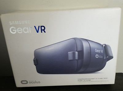 BRAND NEW OPEN BOX  Samsung Gear VR SM-R323 Oculus Virtual Reality Headset Blk