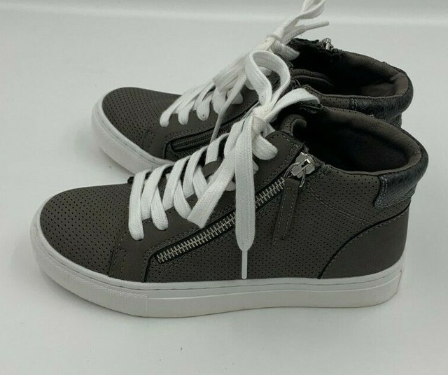 Top ZIPPER Gray Brooklyn Sneaker | Size 
