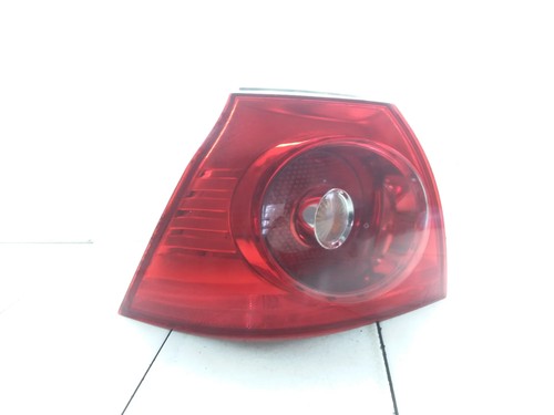 VW GOLF V Rückleuchte Heckleuchte Rücklicht hinten links 1K6945257 1k6945095n