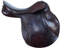 Sommer Grand Prix Springsattel