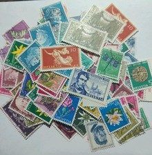 Lot Centaine Timbres Suisse Helvetia  Oblitérés Et Neufs Moderne