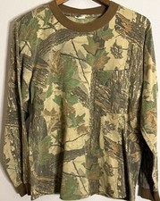 Vintage Realtree Camo Pocket Long Sleeve T Shirt Hunting Brown Green USA 20x26
