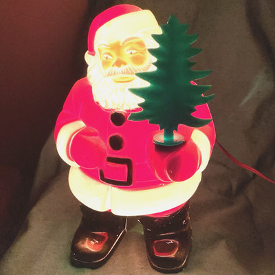 VTG Royal Electric Christmas Light 7'' Plastic Santa **CHIPPED LOWER TREE BRANCH*