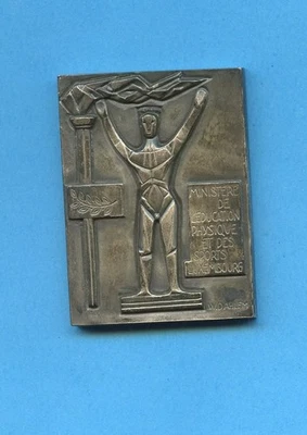 SPORT LUXEMBOURG, médaille CHAMPION 1972 du Ministère des Sports Lux. - Photo 1/2
