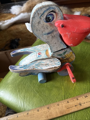 Giocattolo vintage 1961 Fisher Price, legno, Big Bill Pelican Pull # 794, USA... - Foto 3 di 6
