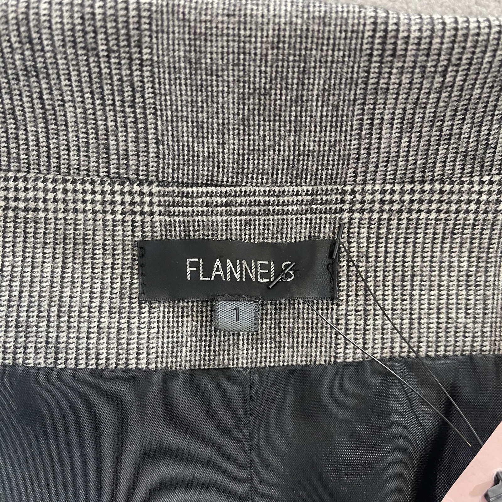 FLANNELS Grey Houndstooth Single Breasted Cropped… - image 11