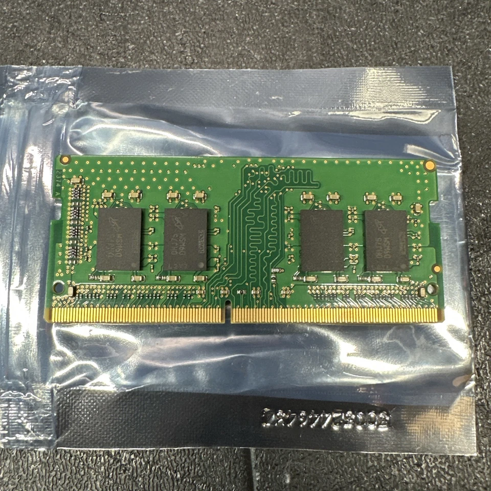 Portátil Micron 8GB DDR4 PC4-25600 1Rx8 SO-DIMM RAM MTA8ATF1G64HZ-3G2J1 Foto 2 de 4