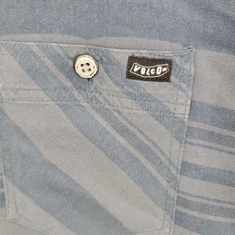 Volcom shirt mens large striped Button Down Classic Fit vintage Y2K - Image 2 of 4