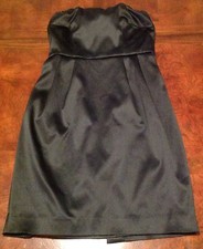 EUC BEAUTIFUL STRAPLESS BLACK EXPRESS SATINY COCKTAIL DRESS SIZE 0