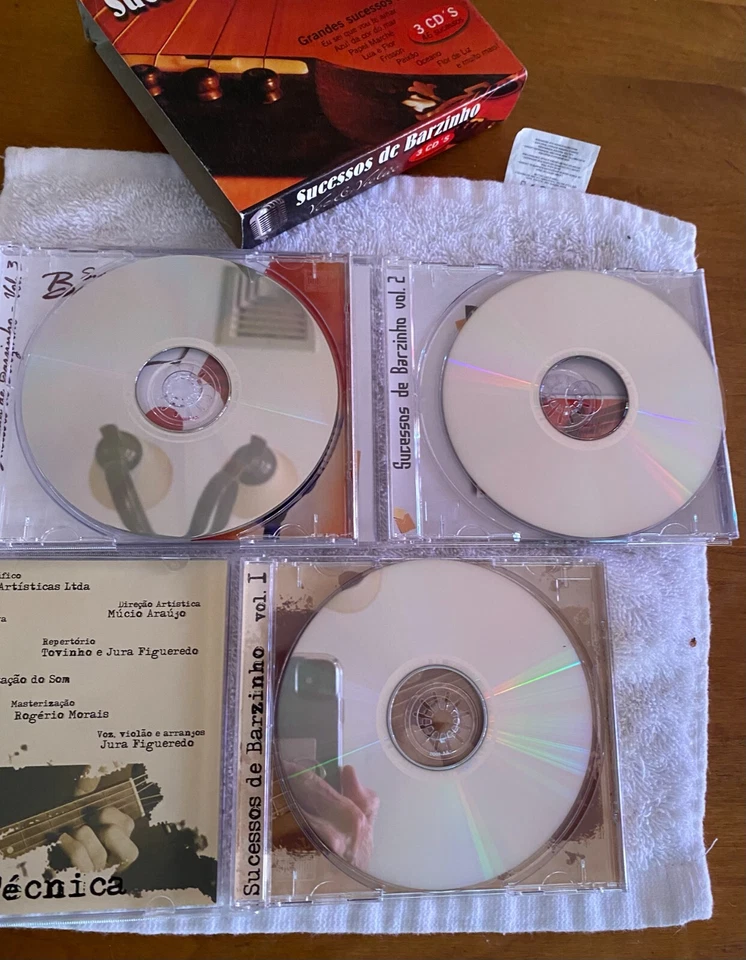 Sucessos de Barzinho :Voc &Viola RARE 3 CDs like new Figueredo, Mendes, RSimpson Foto 4 de 4