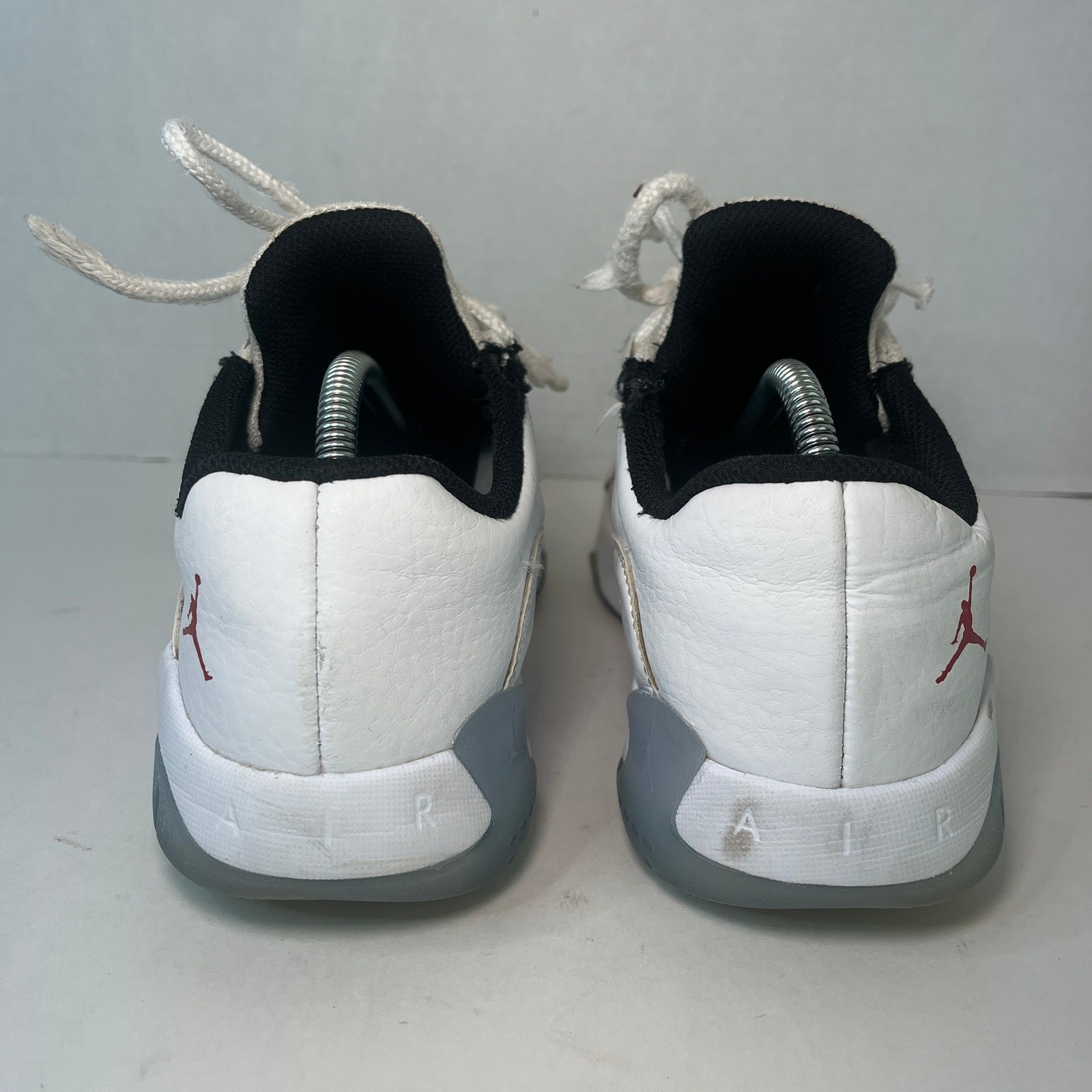 Air Jordan 11 CMFT Low Sneaker Shoes White Unisex Youth Size 5.5 CZ0907-162 thumbnail 8