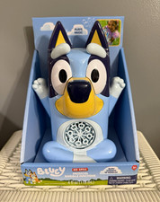 NEW Bluey No-Spill Musical Bubble Machine Plays Music Toy, 4 fl oz