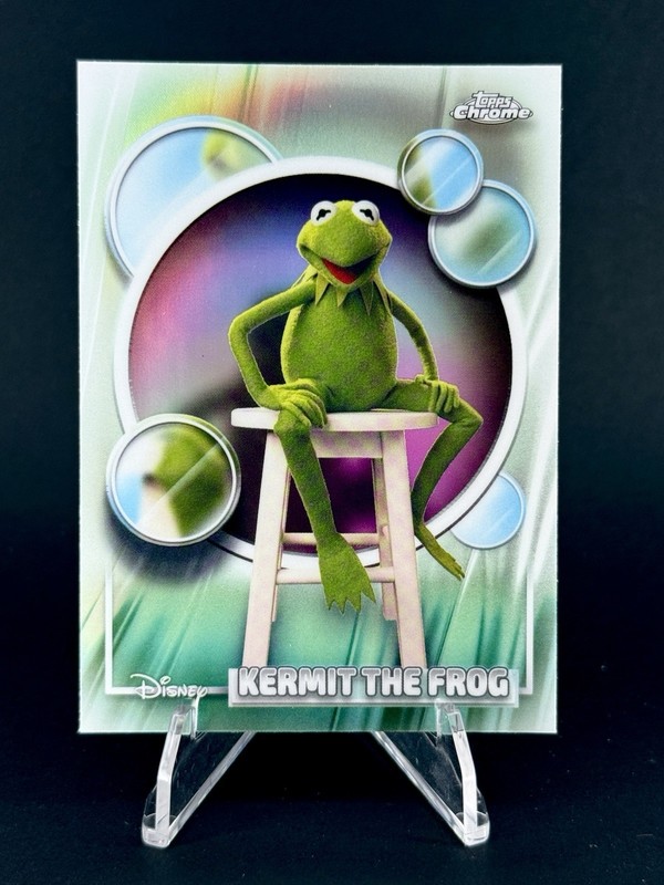 2026 Topps Chrome Disney #55 Kermit The Frog Refractor