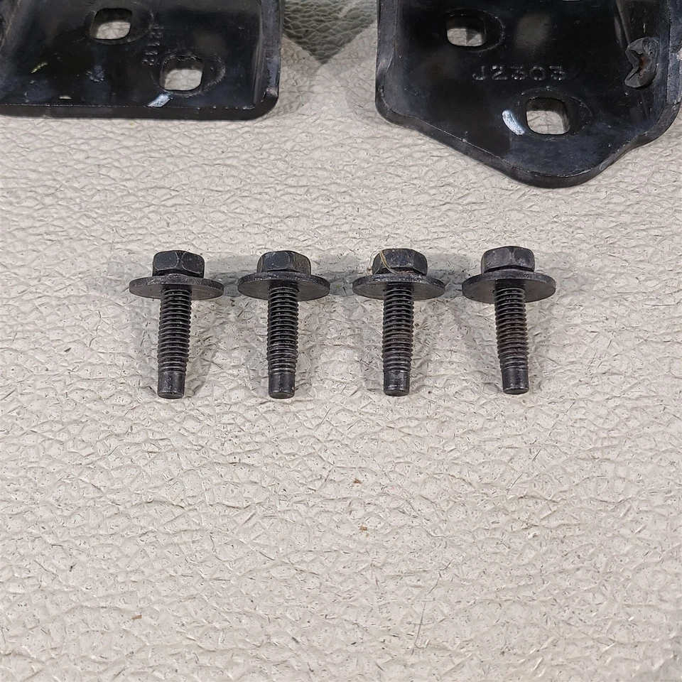 05-13 Corvette C6 conjunto de dobradiça de porta de passageiros par superior inferior fabricante de equipamento original Aa7411 - Imagem 2 de 4