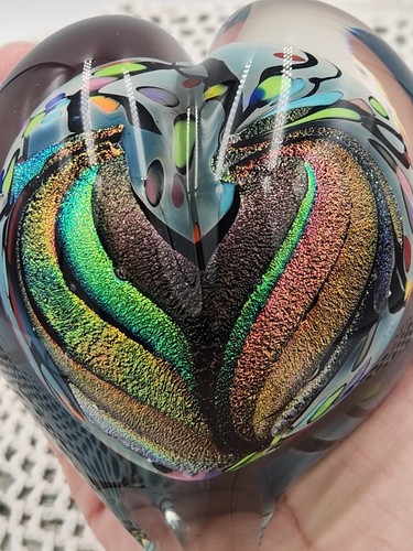 Rollin Karg Signed Dichroic Iridescent Handblown Glass Heart Paperweight HTF - Picture 9 of 9