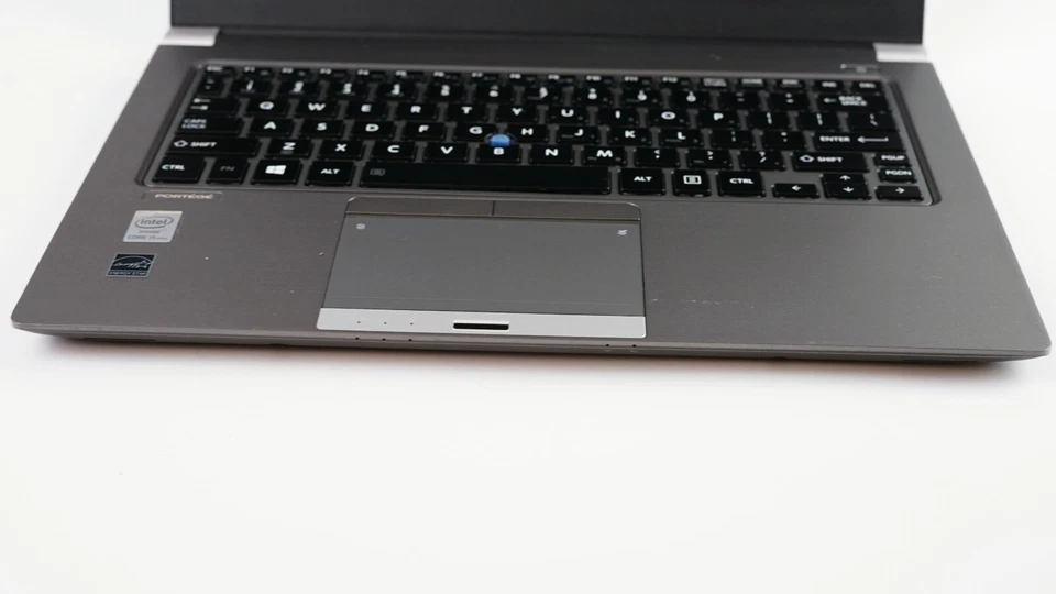 Toshiba Laptop i5 8GB RAM 128GB SSD Win 10 HDMI 13in Backlit Light Fast Computer - Image 3 of 4