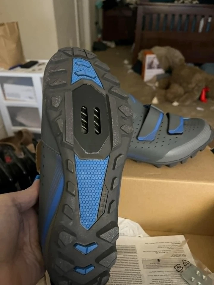 Zapatos de bicicleta de montaña para mujer - NUEVOS EN CAJA Foto 3 de 3