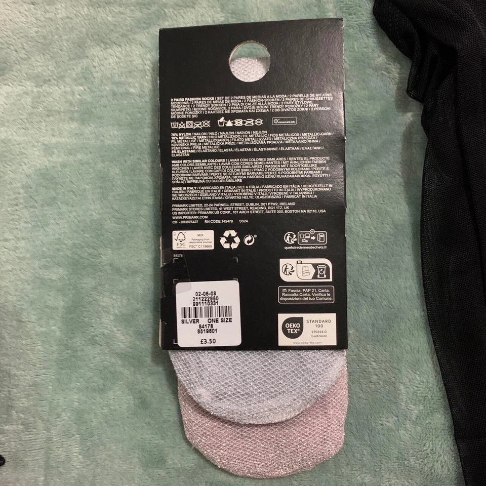 White and pink socks - Image 2 of 2