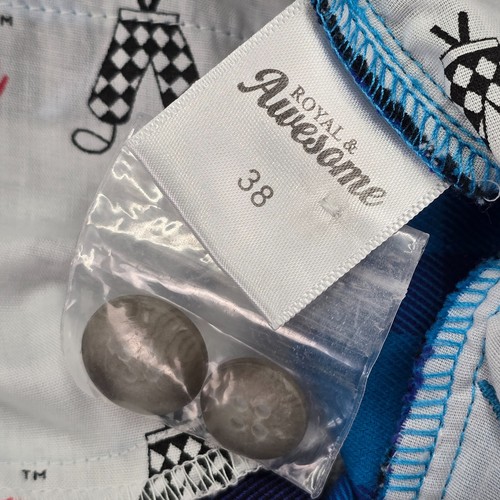 Royal & Awesome Blue Plaid Trews Shorts Mens 38 Wild Golf Stretch - Picture 5 of 12