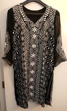 Desi Pakiatani/Indian Shalwar Kameez Embroided Partywear