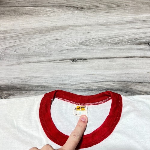 Camisa De Colección Coca Cola Para Hombre Mediana Blanca Roja Racqetball Russell Ringer Años 80 - Imagen 4 de 5