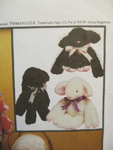 McCall's Crafts Pattern 6907 Oso Conejo Cordero Carol's Zoo Corte Completo 1993 De Colección - Imagen 9 de 17