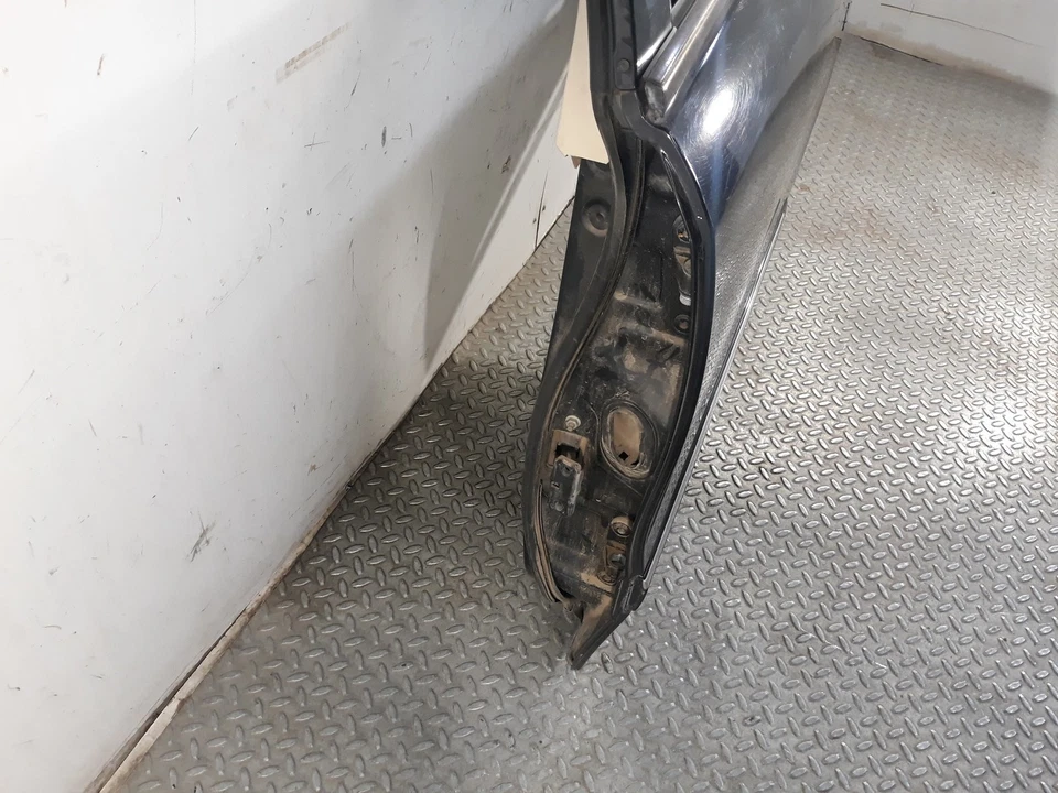 211730010528 PUERTA TRASERA IZQUIERDA PARA MERCEDES-BENZ CLASE E W211 9354652 - Imagen 2 de 4