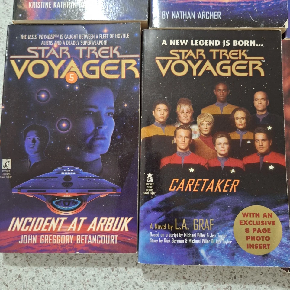 Star Trek Voyager Set 1-5 and Final Fury Paperbacks pocket books - image 4 of 4