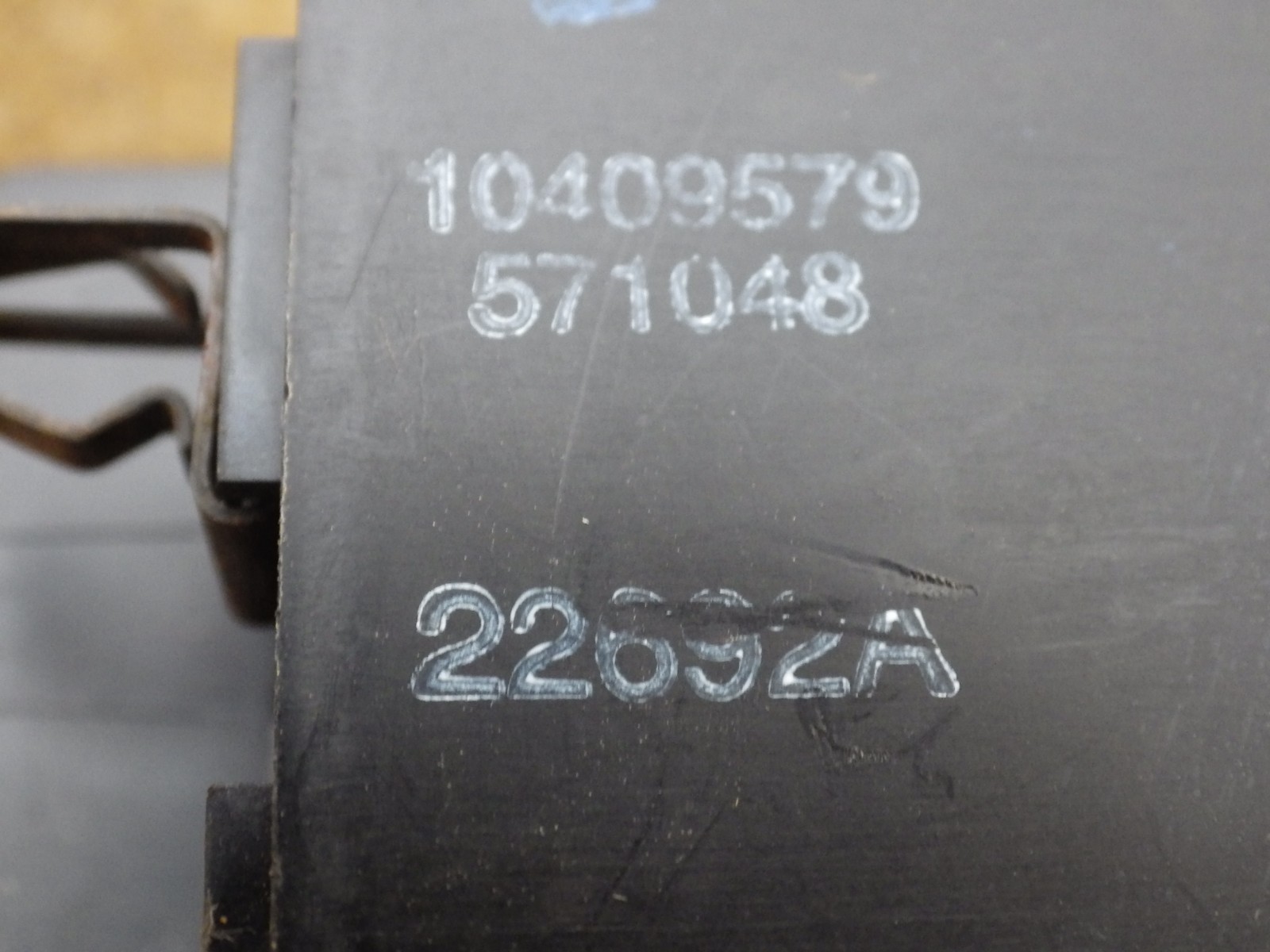 Headlight Switch OEM: 10409579 2000 - 05 PONTIAC MONTANA VAN thumbnail 7