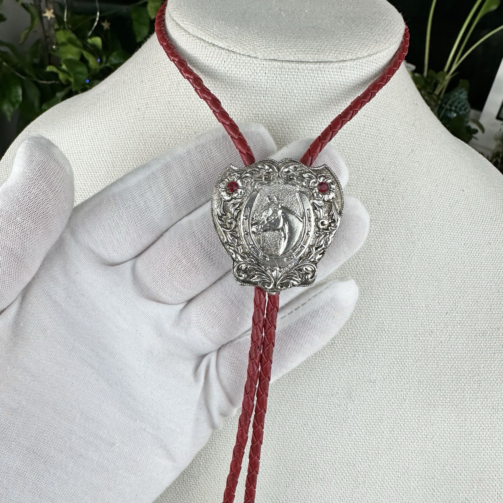 Stunning Vintage Western Ruby Red Rhinestones Sil… - image 10