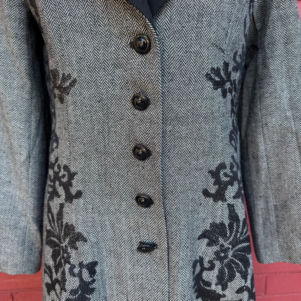 Blazer feminino meia-noite veludo preto floral tweed espanador tamanho M bordado - Imagem 4 de 4