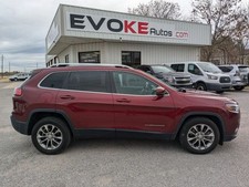 2020 Jeep Cherokee Latitude Plus Sport Utility 4D