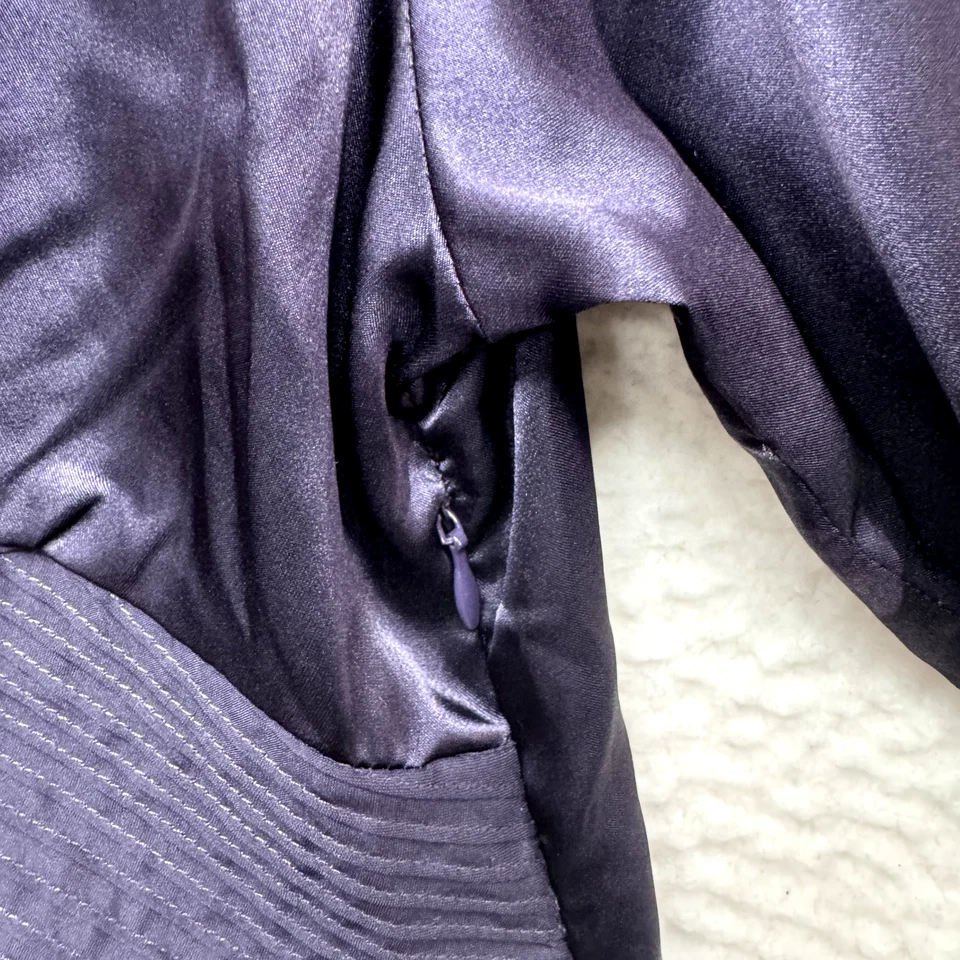 Top Y2K Vintage BCBGMAXAZRIA Medio Púrpura Satinado Corpcore Oficina Boho Grunge Foto 3 de 4