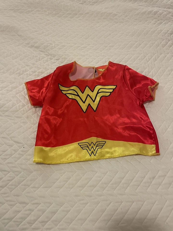 Wonder Woman Kids Halloween Costume WITH MANY ACESSORIES Size 4/5 WORN TWICE! - Image 2 of 4