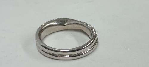 Vanna K 18k White Gold Cross Over Diamond Wedding Band Size 6.25 - Picture 5 of 6