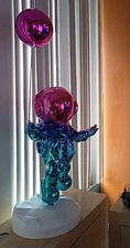 Pop Art Resin Figure Rainbow Chrome Ombre