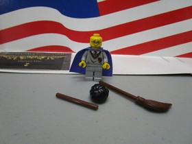 LEGO HARRY POTTER MINIFIGURE HARRY POTTER WITH LIGHT PURPLE CAPE SET 4709