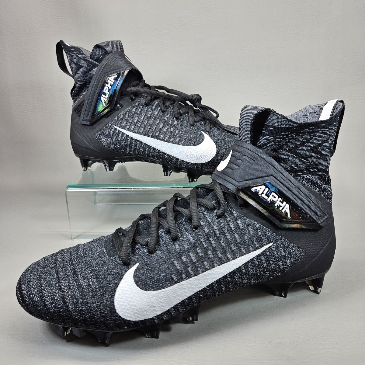 nike men's alpha menace elite 2 football cleats stores