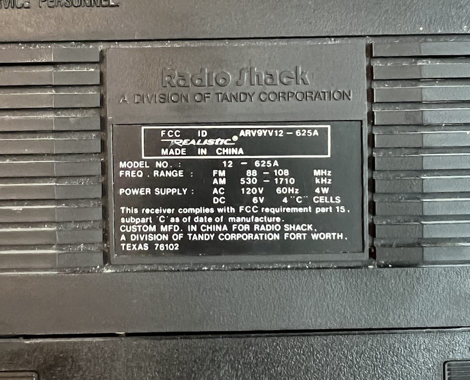 Realistic Radio Shack 12-625A FM AM Portable AC DC Radio TESTED Retro ...