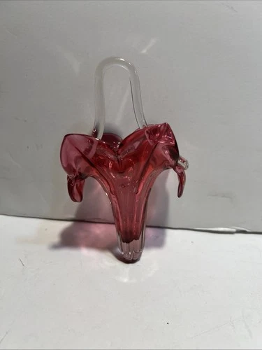 Art Glass Cranberry Glass Mini Basket Beautiful Design Cute