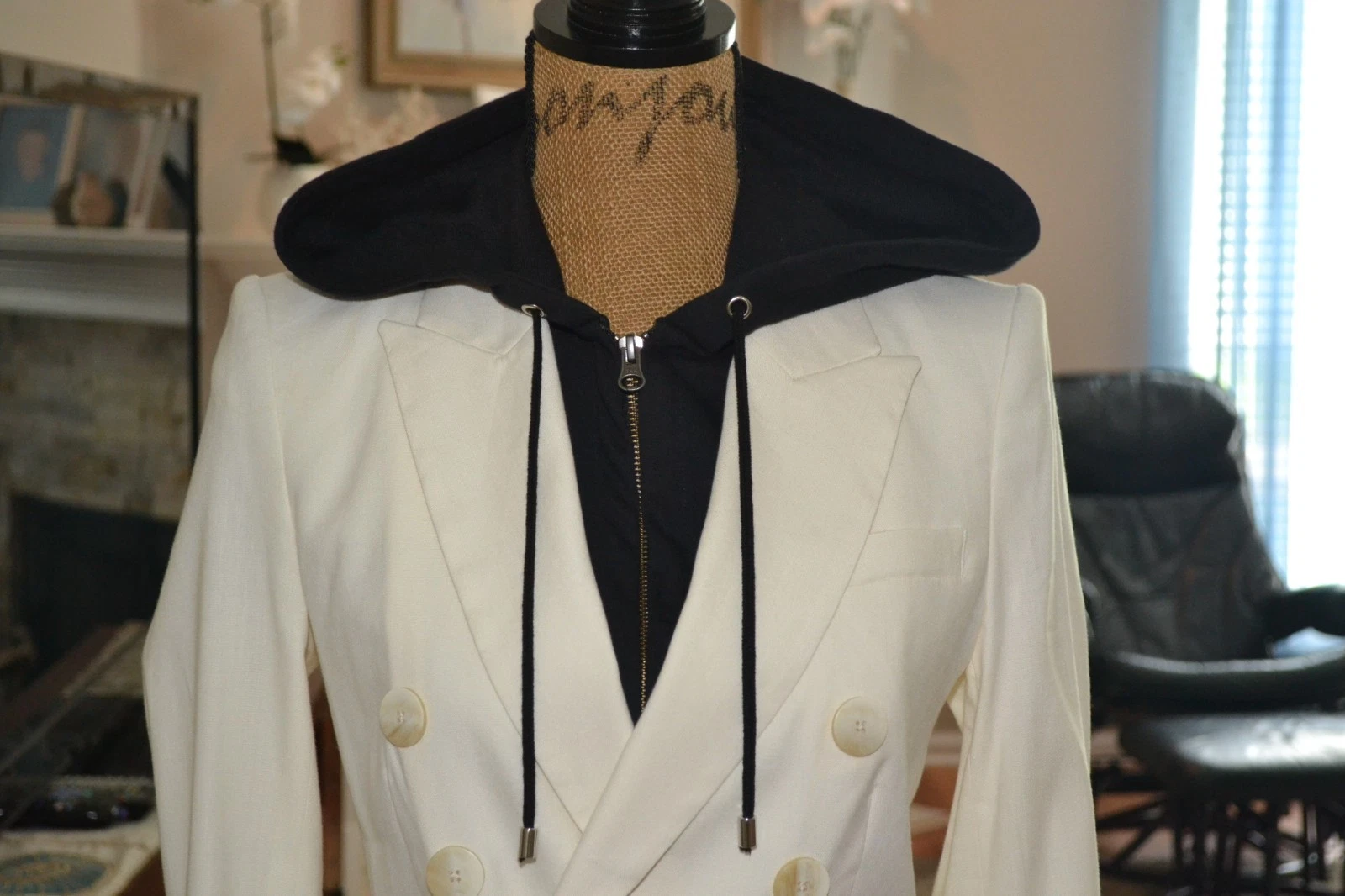 OFF WHITE Veronica Barba Off bianco misto lino Lonny Dickey nero felpa con cappuccio inserto blazer 2