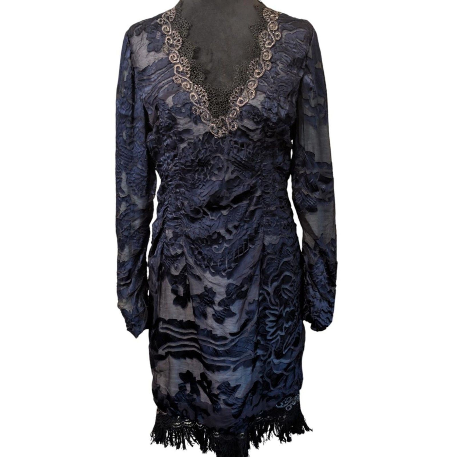 elie tahari blue lace dress Navy Whimsigoth Silk-Blend Devoré Velvet … button cuffs related:hari-mini-dress-irregulr-strp-gry-black Black Midi Dress with Size:xL