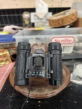 Bushnell Compact Binoculars 8 X 21 392 ft at 1000 Yds