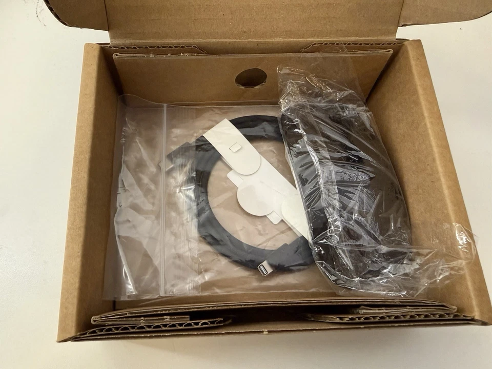 Apple Magic Mouse 2 A1657. Black and Silver. Braided Lighting Cord. New - Image 2 of 4