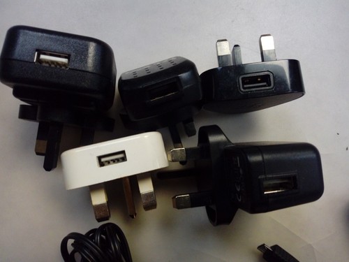 Job Lot 16 x Mobile Phone Chargers headphones various makes plugs Earbud Headset - Zdjęcie 5 z 8