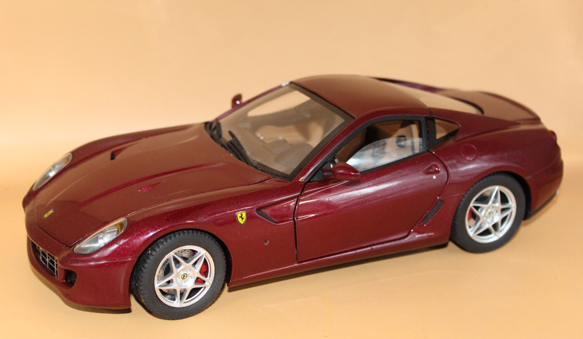 Hot Wheels エリート 599 GTB Fiorano 限定版 1/18 Hotwheels Elite Ferrari 599 GTB Fiorano seltenes rotmetallic