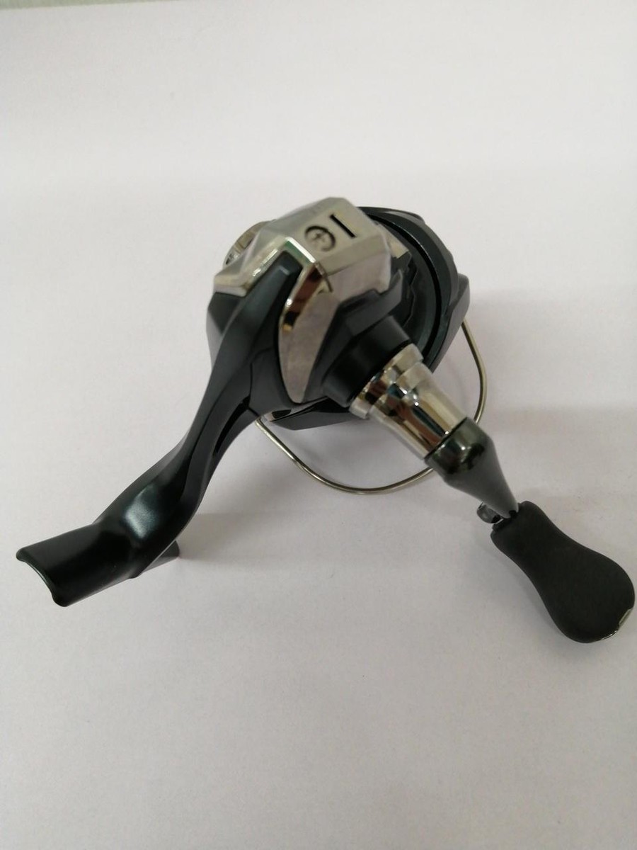 未使用 SHIMANO MIRAVEL C2000SHG シマノ 22 ミラベル C2000SHG (2022年モデル) スピニングリール