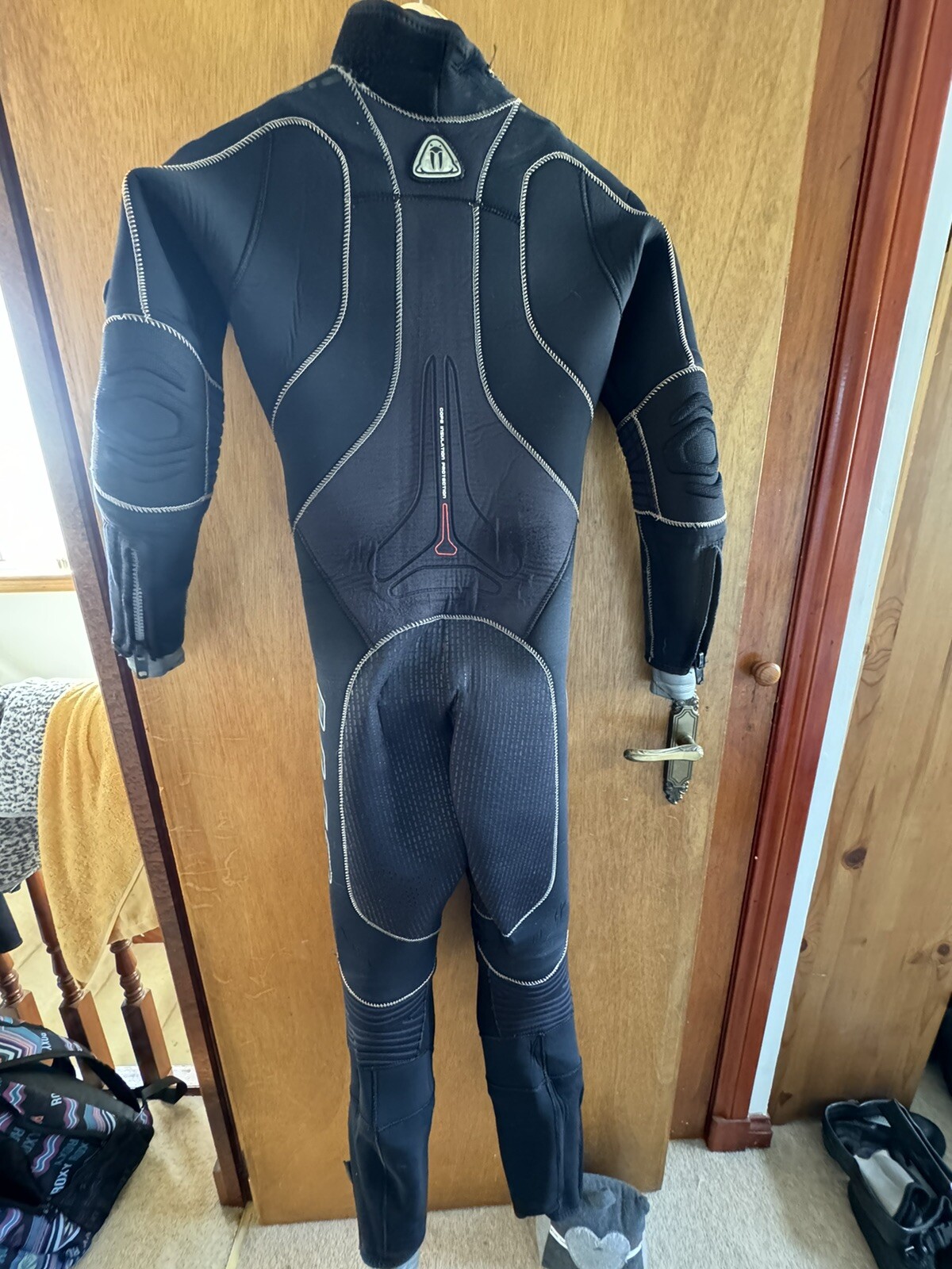 Waterproof W1 5mm Ladies Wetsuit Size M eBay